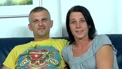Oynat Avrupa Milf Orgy: Tanja R., Sabina C. ve arkadaşlar