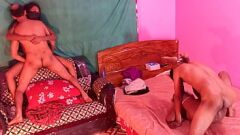 play Tenesome Desi: Hanif, Popy Khatun e Manik Mia in una sessione di sesso di gruppo caldo