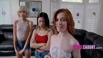 Play Fucking my tiny stepsis & all her tiny friends