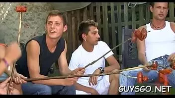 Putar Strumpet gay menghisap satu sama lain