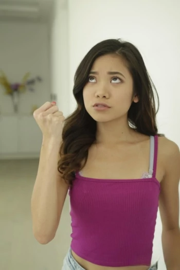 Порнозвезда Vina Sky