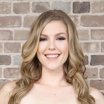 Star du porno Ella Nova