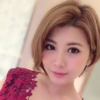 Pornoster Yuri Oshikawa